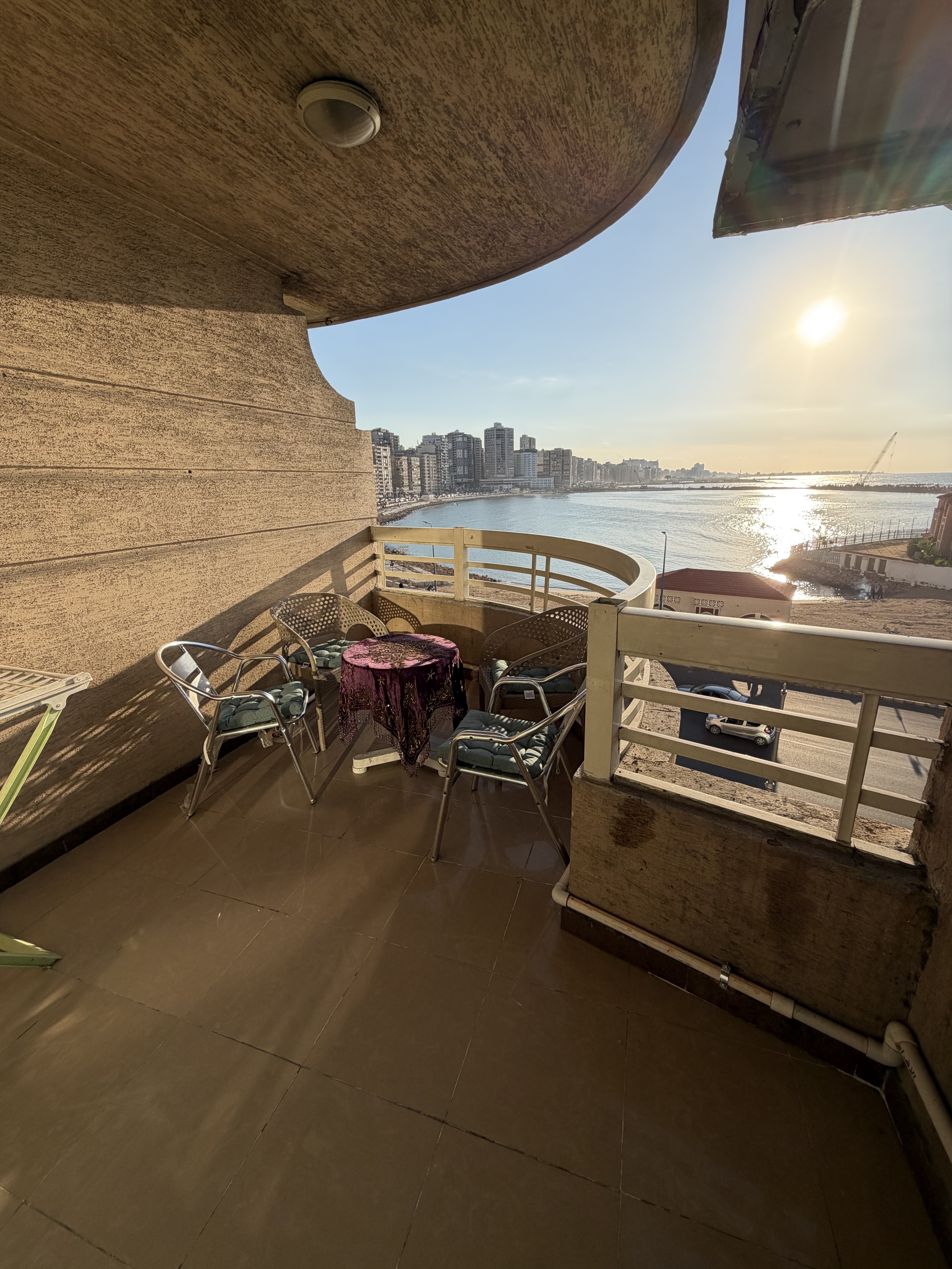 شقة بانوراما بيتش ( ثلاث غرف ) كود 306ميامي نادي السيارات vip