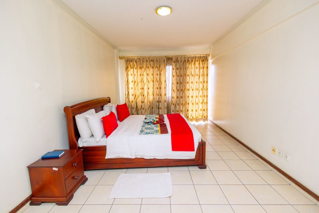 Apartment with Double Rooms with Balcony 