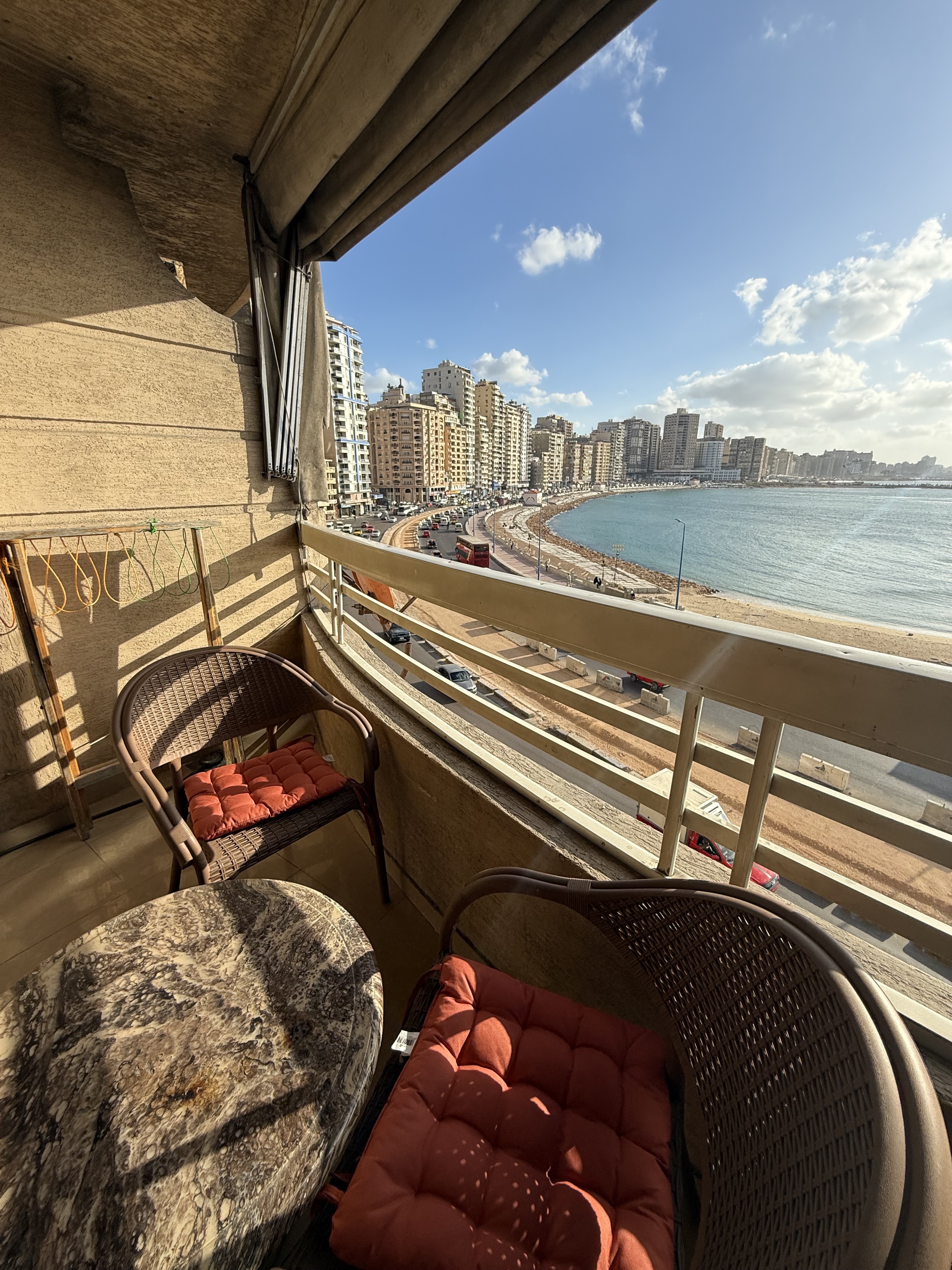 VIP شقة بانو اما بيتش ( ثلاث غرف نوم ) كود 304 ميامي نادي السيارات