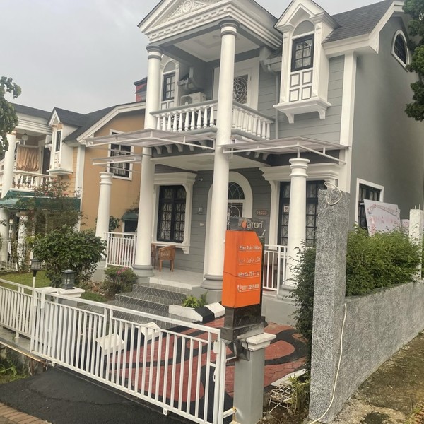 Biệt thự số (FF4-12) Biệt thự 2 phòng ngủ Nhìn ra vườn
