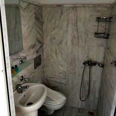 Bed & Breakfast, Single Room