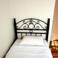 Bed & Breakfast, Single Room