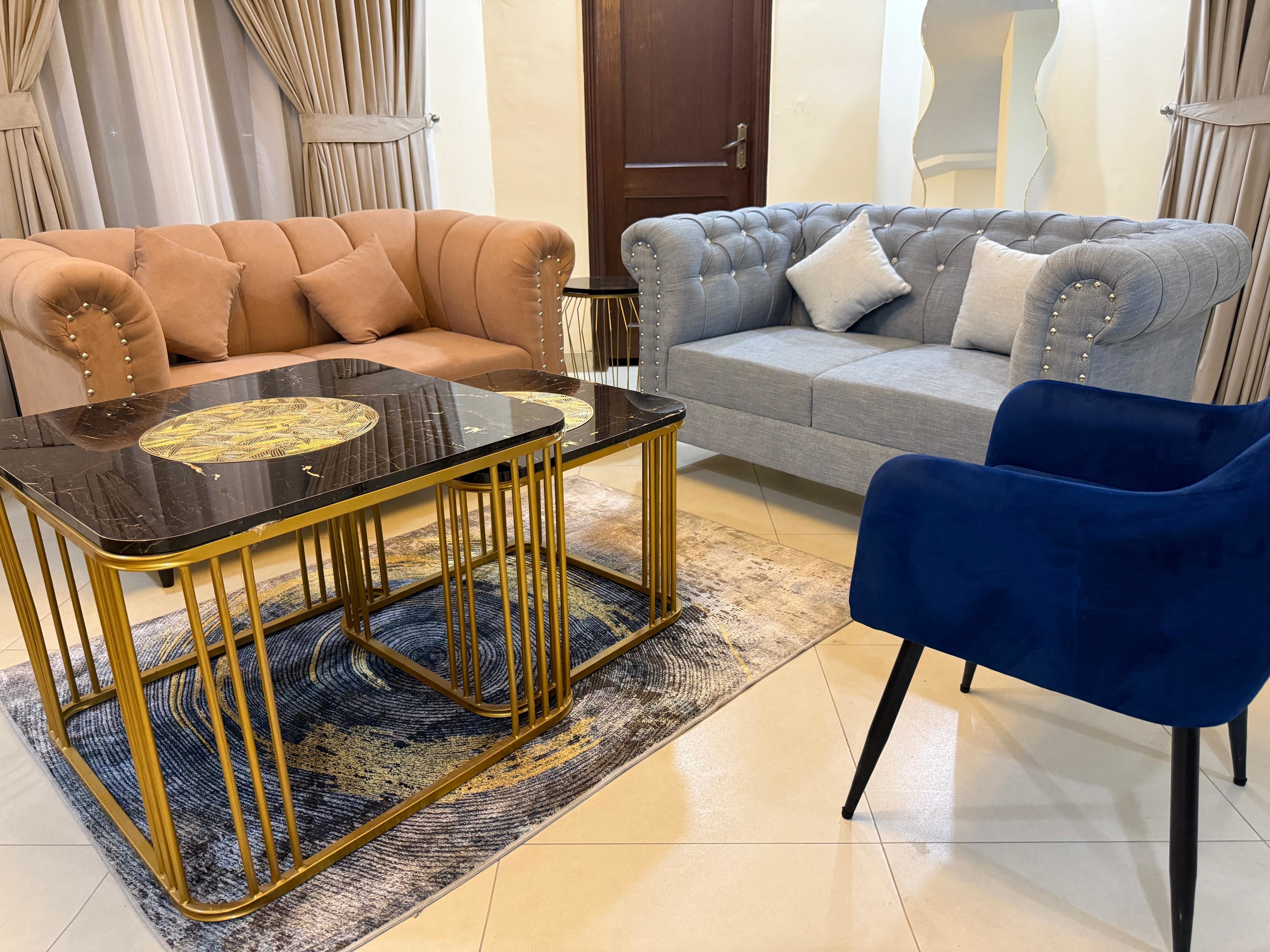 Premium 1-Bed Apartment Gulberg