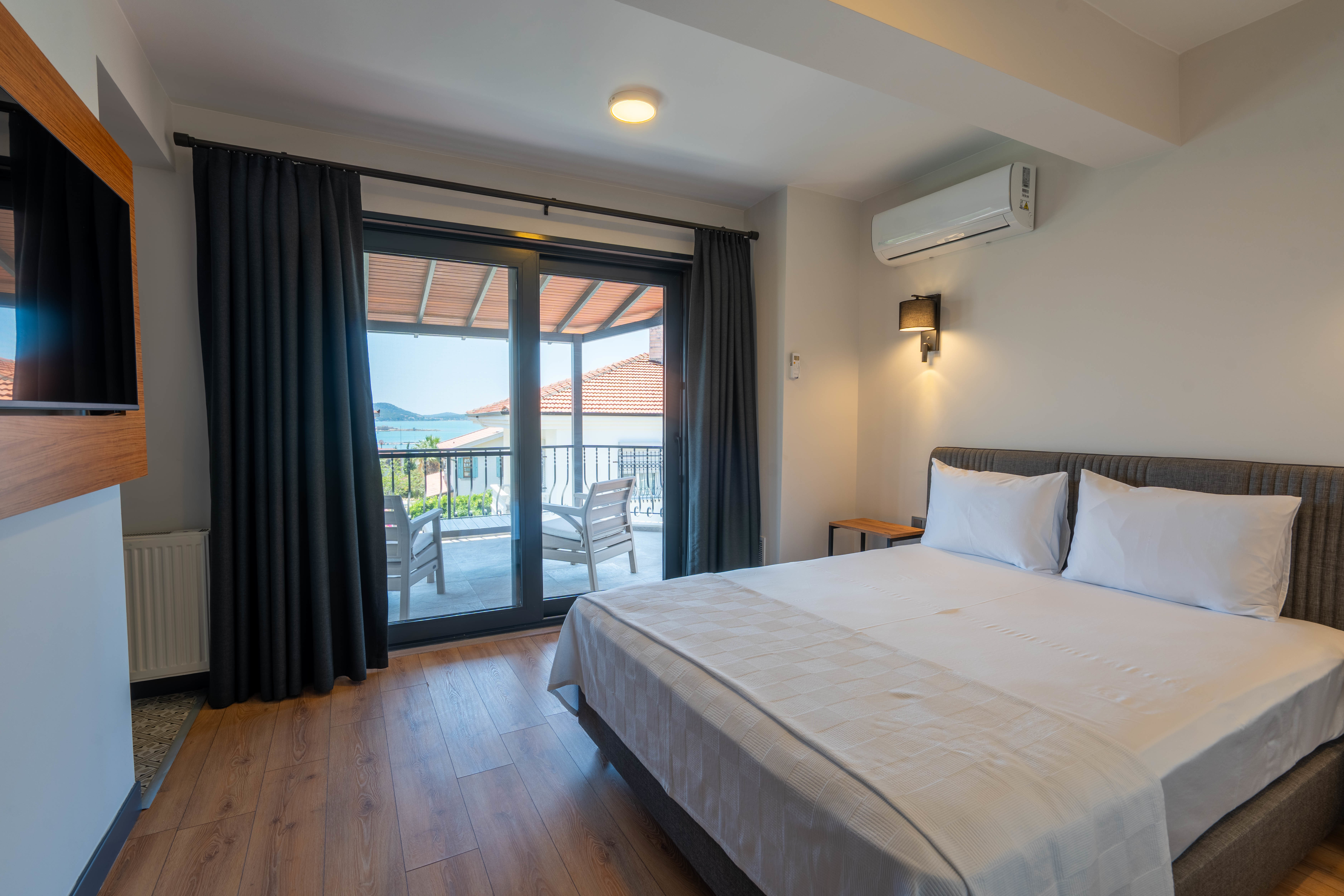 Sea View Deluxe Room with Terrace